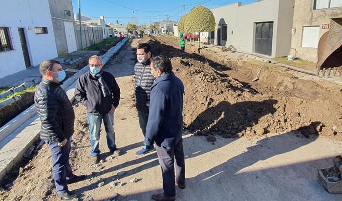 Trabajo de cordón cuneta