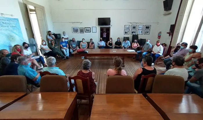 Reunión con plenario