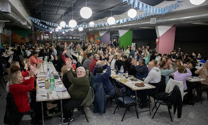 Cena solidaria River y Alumni