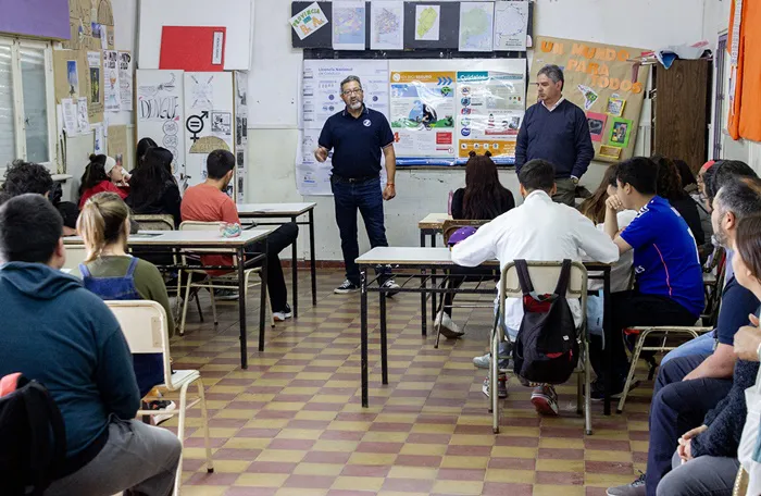 Capacitación tránsito y defensa civil