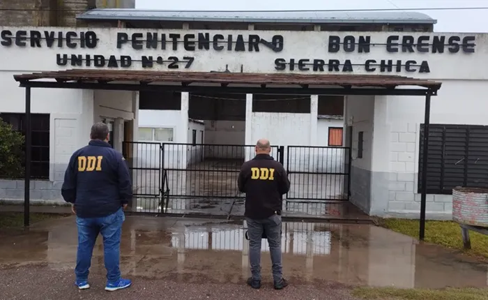 Desarticularon una banda que realizaba estafas por WhatsApp