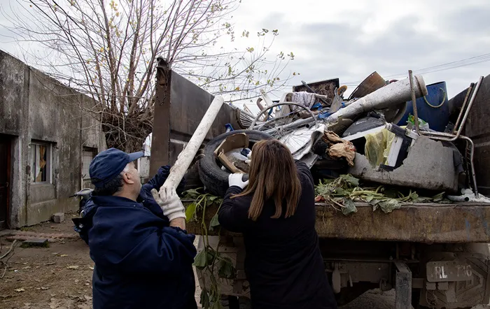 Descacharreo en Villa Suiza