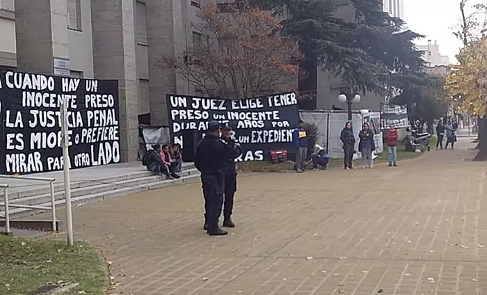 Tribunales