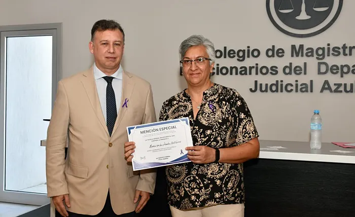 María de los Ángeles Constanzo