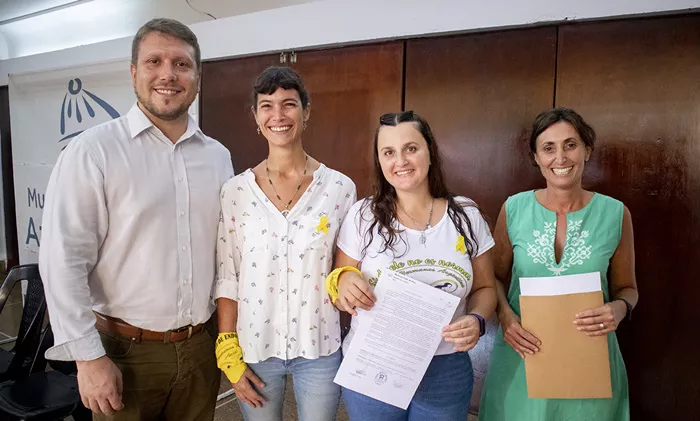 Charla sobre endometriosis