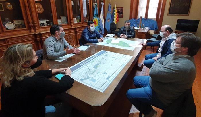 Reunion comercio