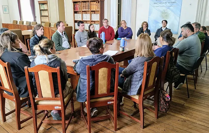 Reunión con plenario