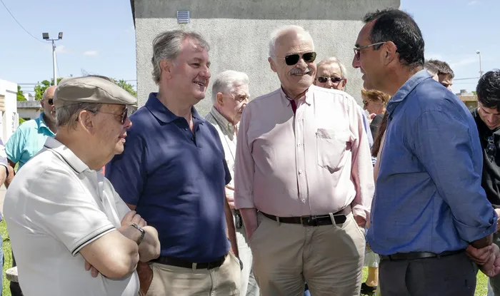 Homenaje a De Paula