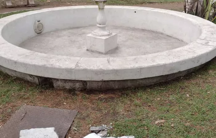 Destrozos en Parque Municipal