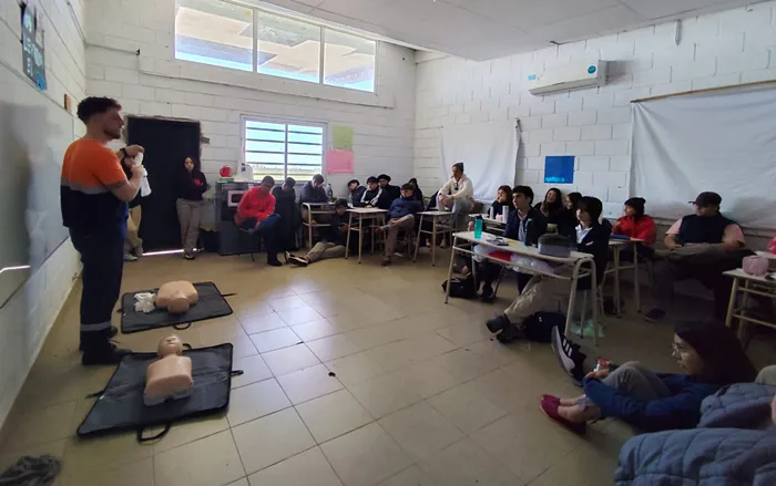 Charla Escuela Agraria
