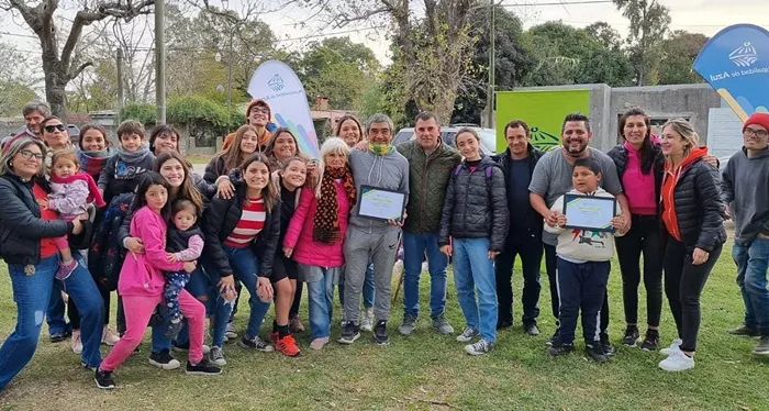 Foto grupal Yo cuido mi barrio
