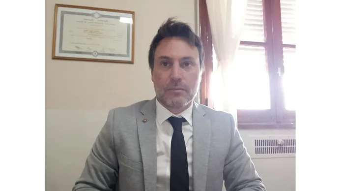 Dr. Peiretti