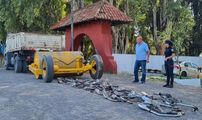 Destrucción caños escape