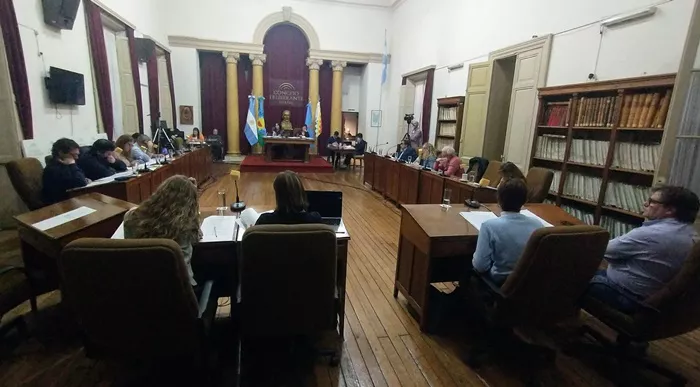 Décimo Tercera Sesión Ordinaria