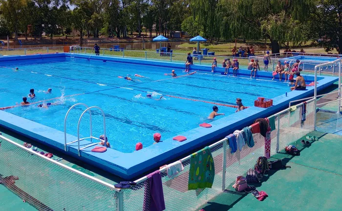 Archivo Pileta Municipal