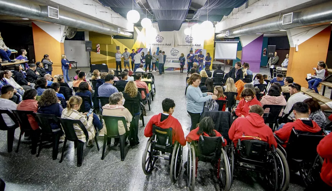 Reconocimiento a deportistas