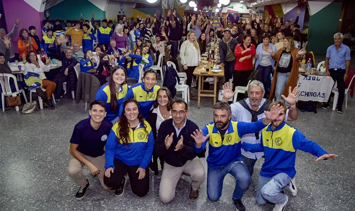 Cena solidaria a Azul Voley